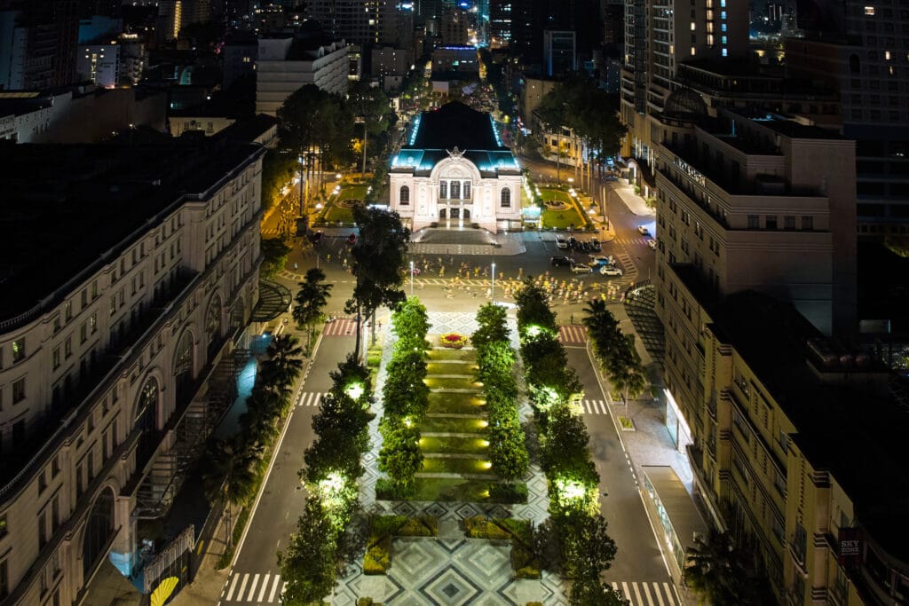 quay phim chup anh su kien hcmc marathon 2025