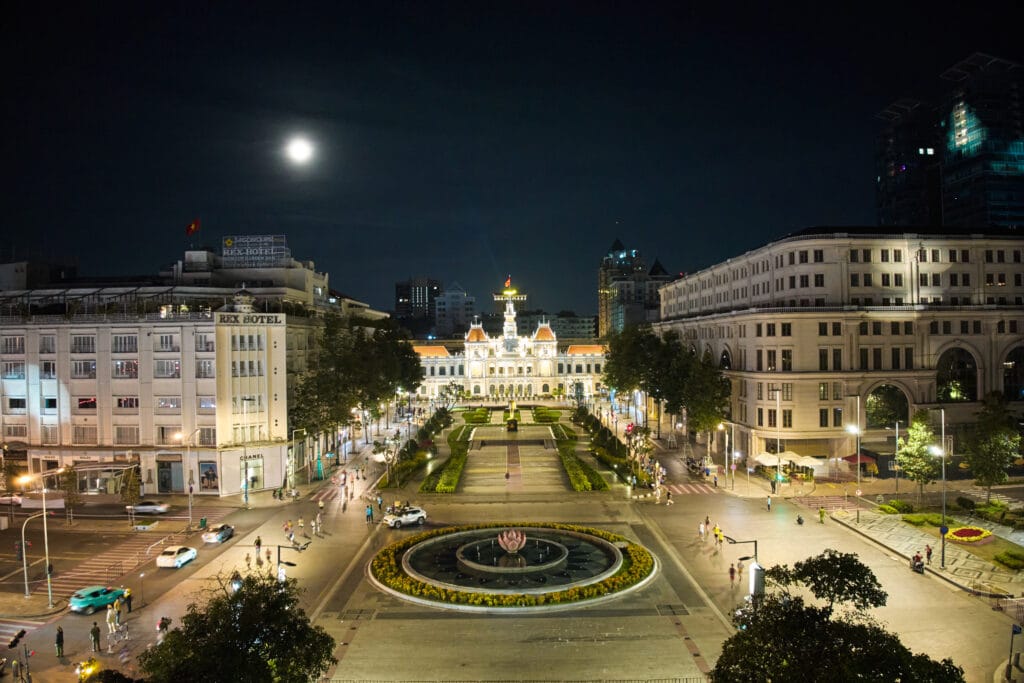 quay phim chup anh su kien hcmc marathon 2025