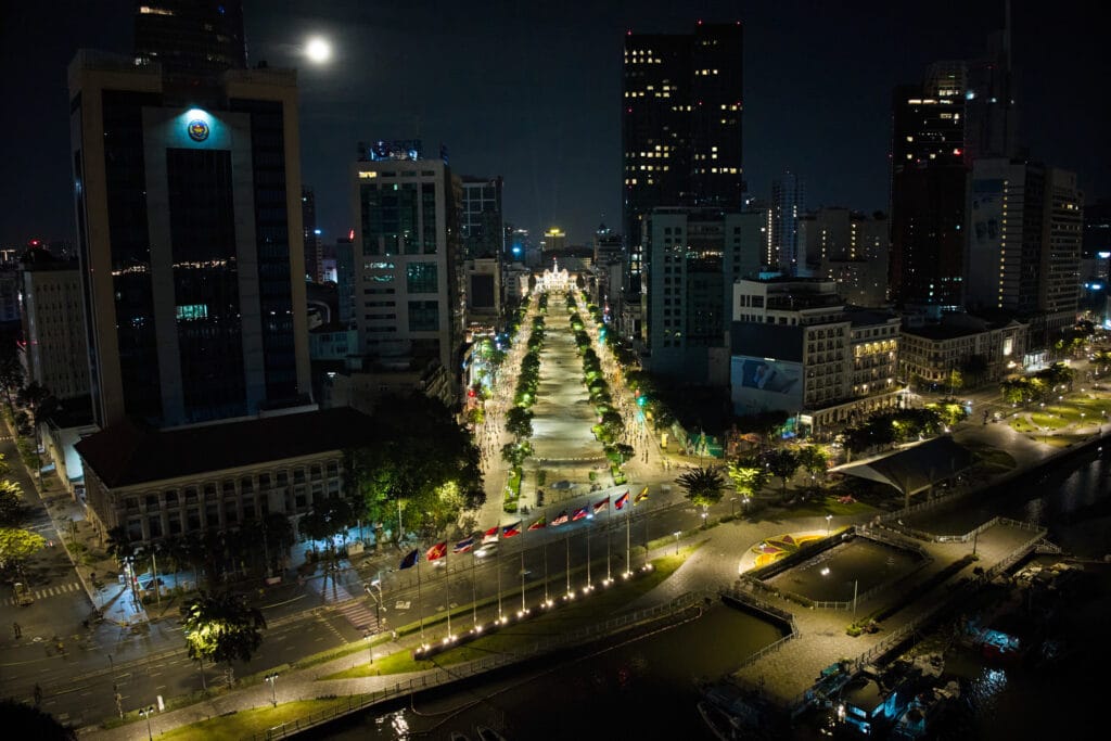 quay phim chup anh su kien hcmc marathon 2025