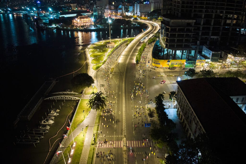 quay phim chup anh su kien hcmc marathon 2025
