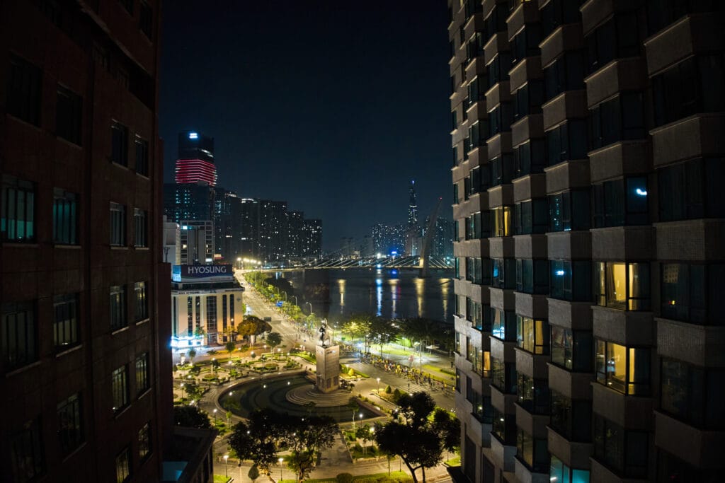 quay phim chup anh su kien hcmc marathon 2025