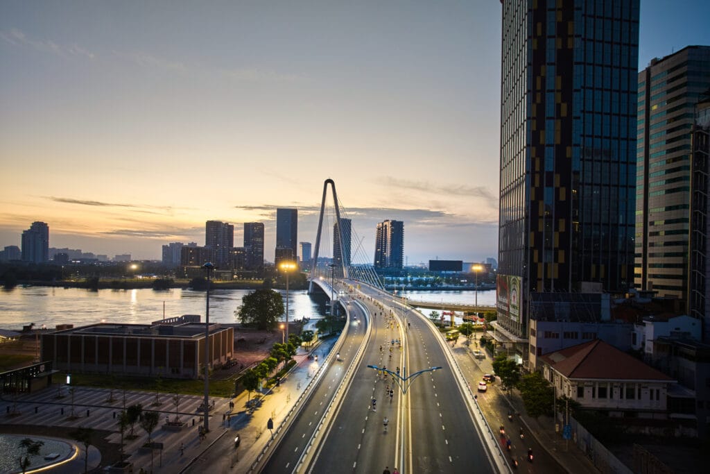 quay phim chup anh su kien hcmc marathon 2025