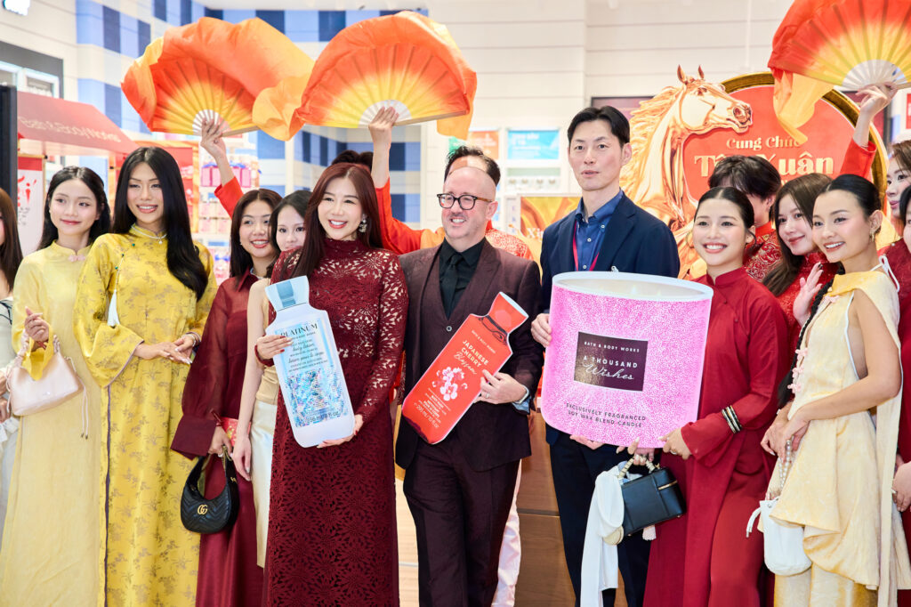 chup-anh-quay-phim-su-kien