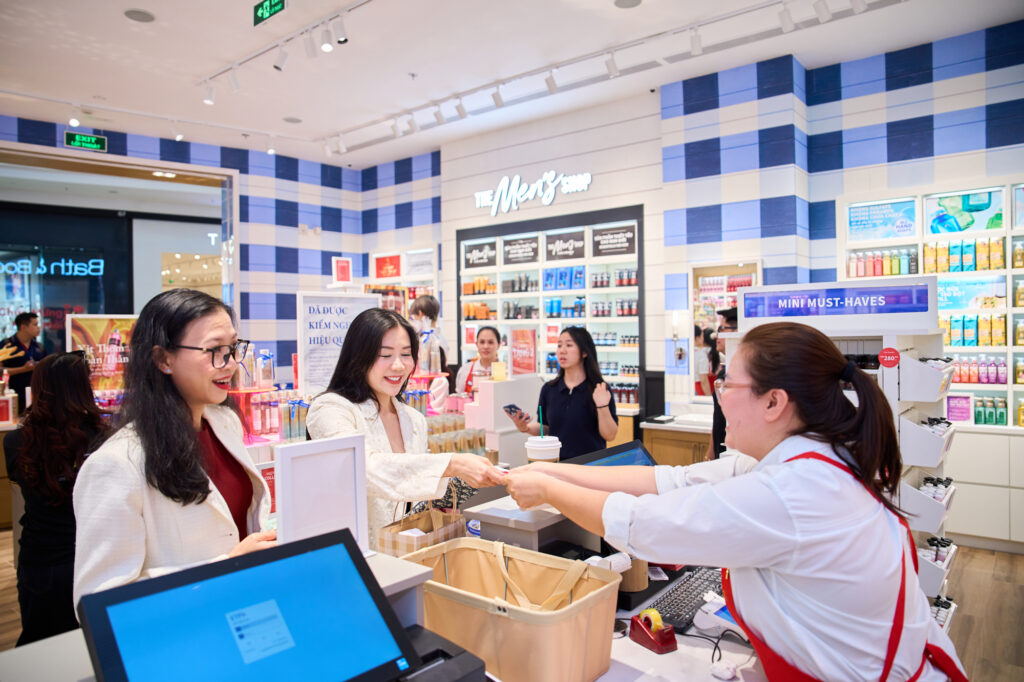 chup-anh-quay-phim-su-kien